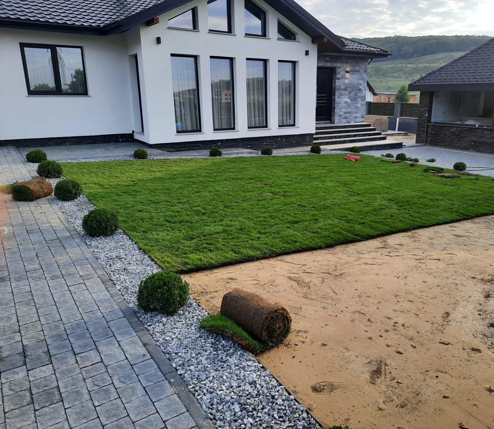 Instalare gazon natural rulou in Suceava si imprejurimi